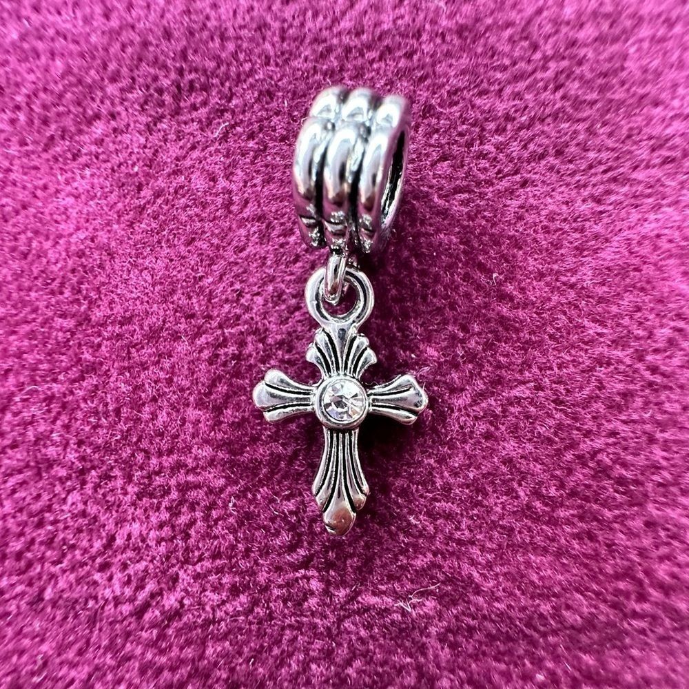 Helzberg Diamonds - Sterling Silver 925 Cross with Rhinestone Charm